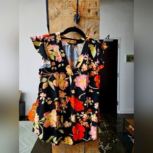 Causal or business casual top